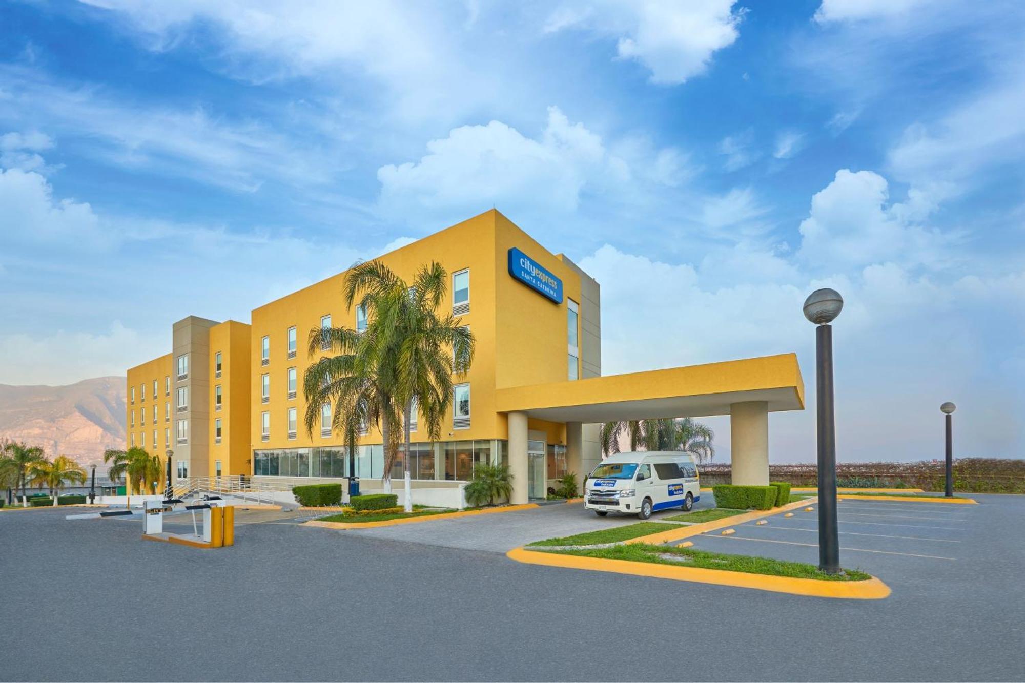 City Express By Marriott Monterrey Santa Catarina Santa Catarina  Zewnętrze zdjęcie